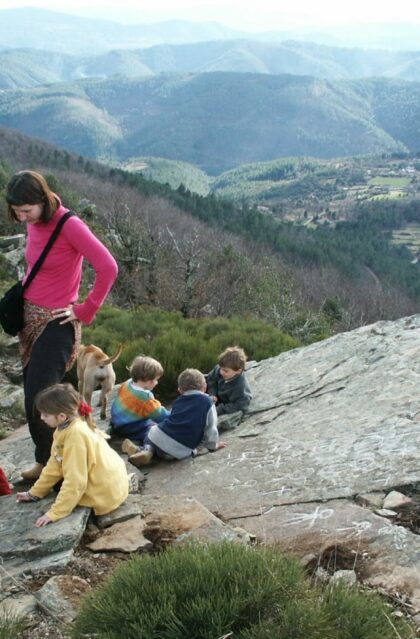 1105 - A la découverte des roches gravées énigmatiques en Cévennes